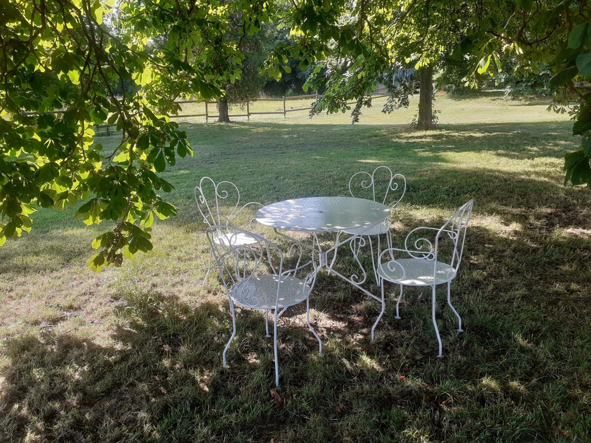 Domaine-De-La-Borde A Epernay Acomodação com café da manhã Mardeuil Exterior foto